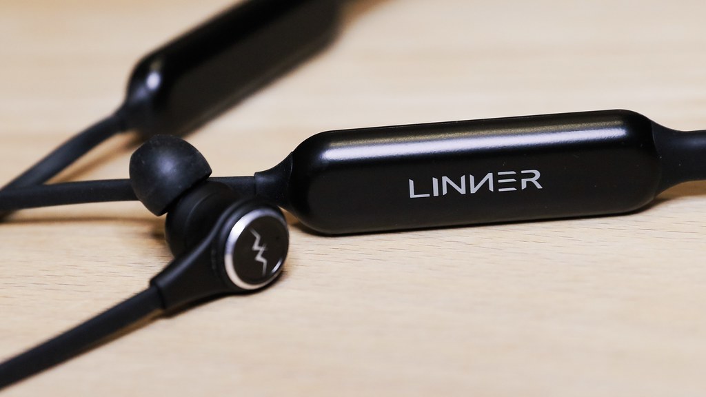 Linner NC50 Noise-Cancellation In-Ear Headphones. — related to best ur0